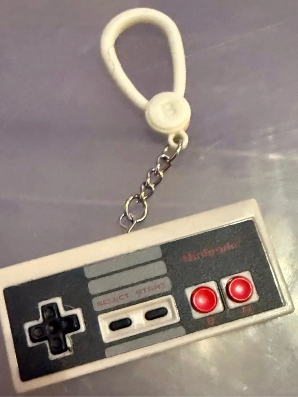 Paladone Nintendo Classic Console NES Controller Backpack Buddy Keychain
